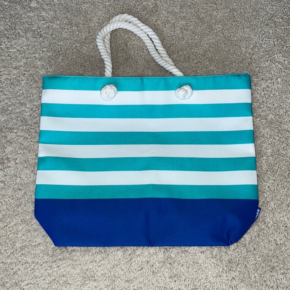 Clinique Beach Bag